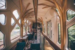 Cabin Kereta Premium Termewah di Dunia